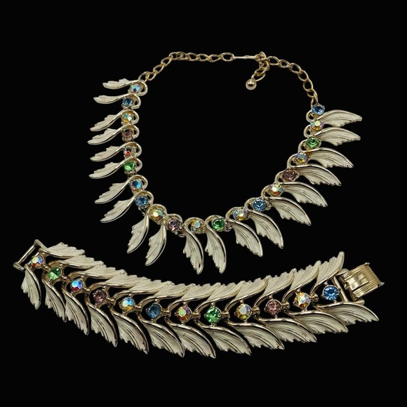 Vintage ART Arthur Pepper Enamel Leaf and Pastel Rhinestone Set - Picture 2 of 9